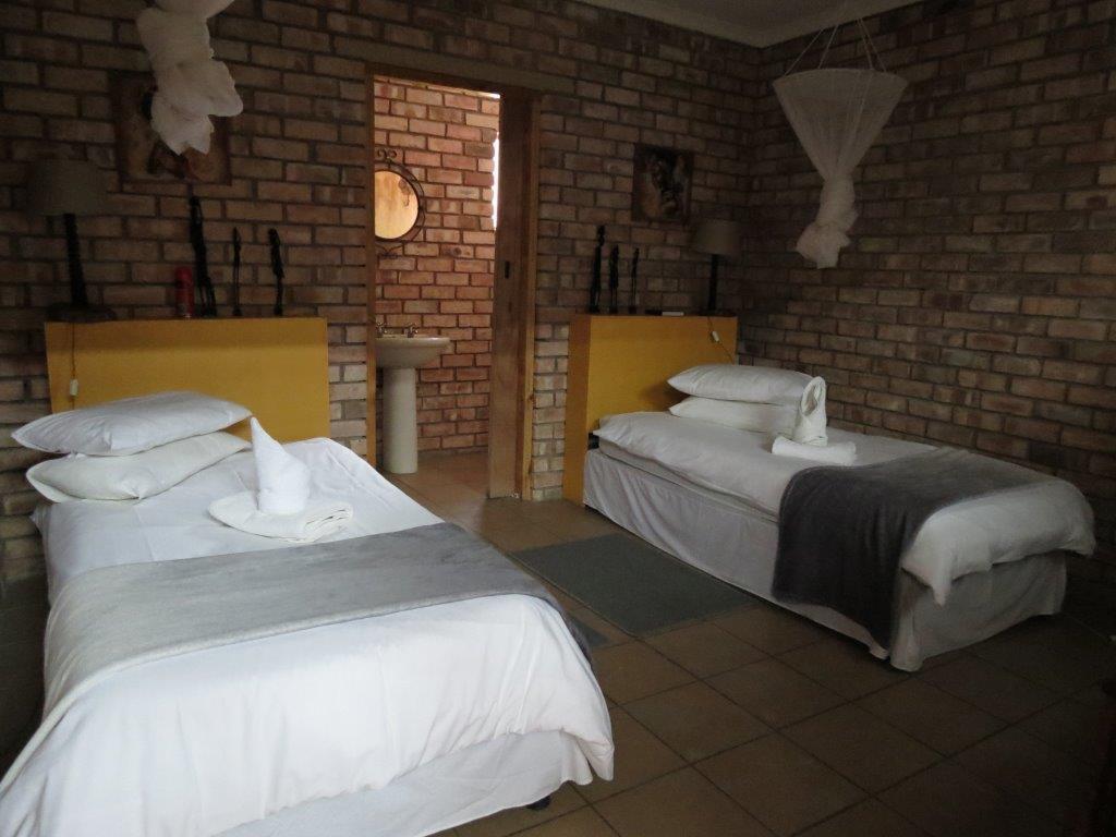 Melissa'S Guest House Kamanjab Eksteriør billede